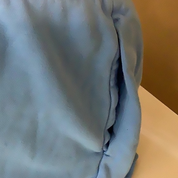 Nike Size Medium Light Blue Elastic Tie Waist Shorts. Preloved - Picture 5 of 7